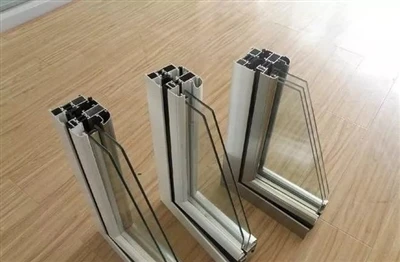 Spezifische Klassifizierung von Aluminiumlegierungsprofilen